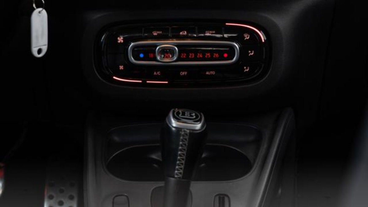 smart Fortwo BRABUS 0.9 Turbo twinamic (16)