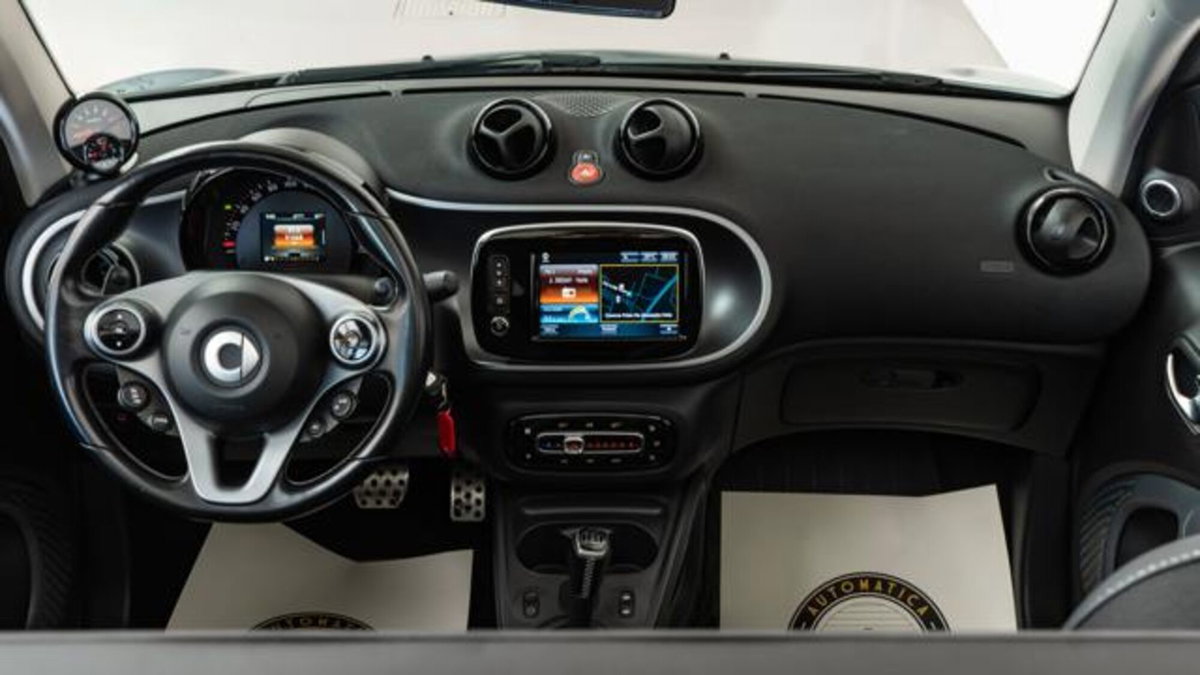 smart Fortwo Cabrio BRABUS 0.9 Turbo twinamic cabrio (11)