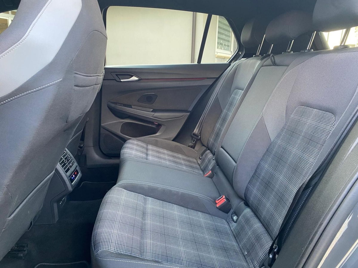Volkswagen Golf 2.0 TDI GTD DSG (15)