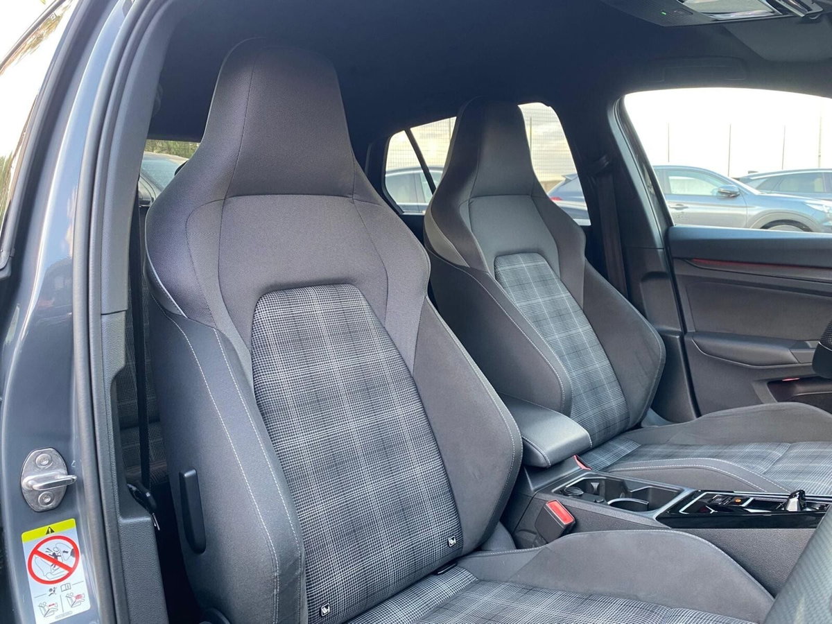 Volkswagen Golf 2.0 TDI GTD DSG (17)