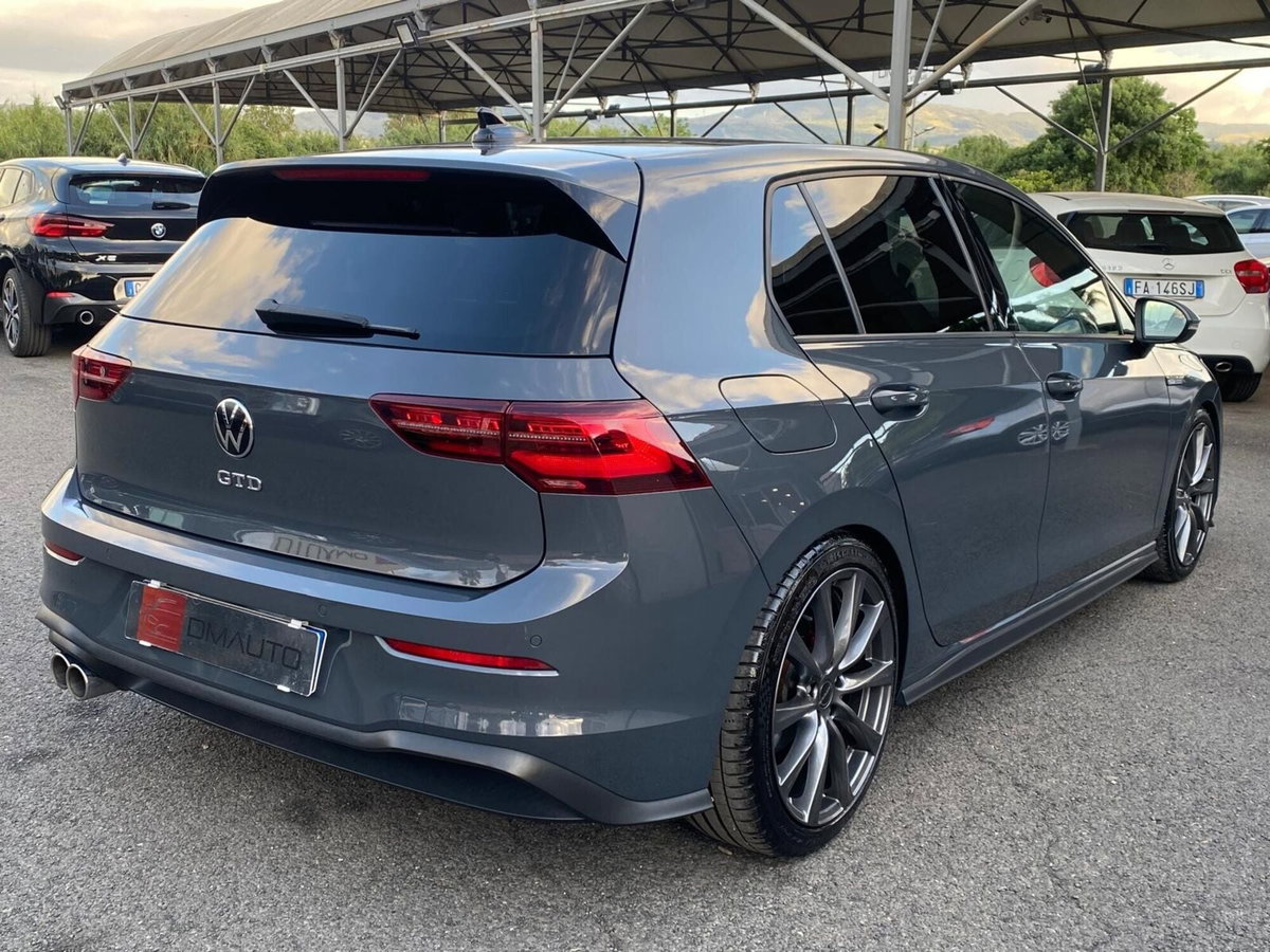 Volkswagen Golf 2.0 TDI GTD DSG (8)