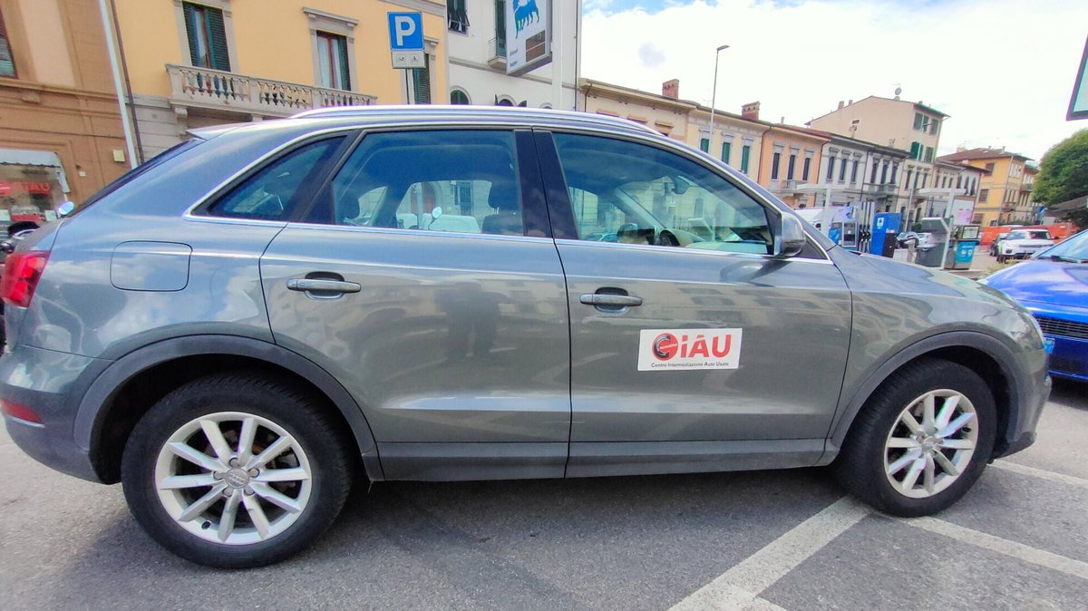 Audi Q3 2.0 TDI 150 CV quattro Business (10)