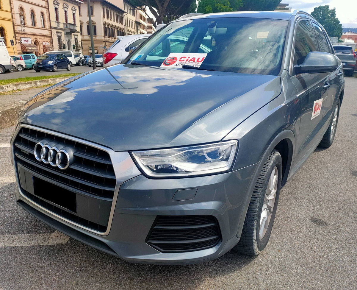 Audi Q3 2.0 TDI 150 CV quattro Business (5)
