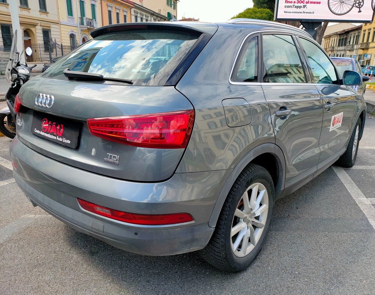 Audi Q3 2.0 TDI 150 CV quattro Business (9)
