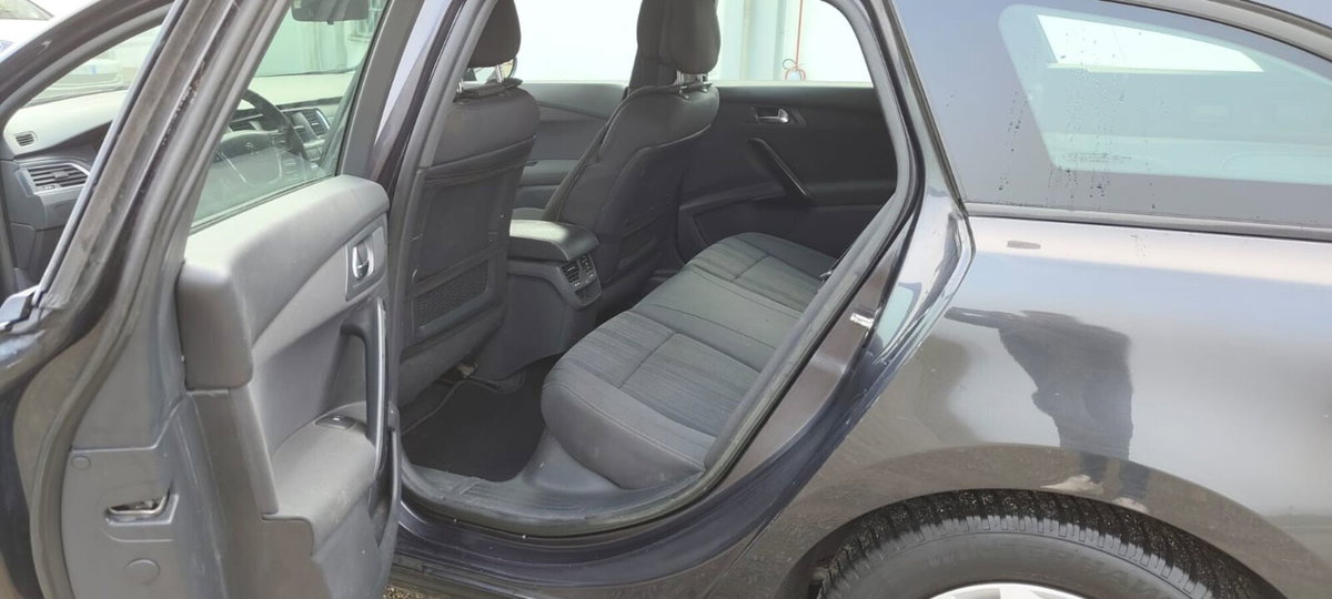 Peugeot 508 1.6 HDi 115CV Access (18)