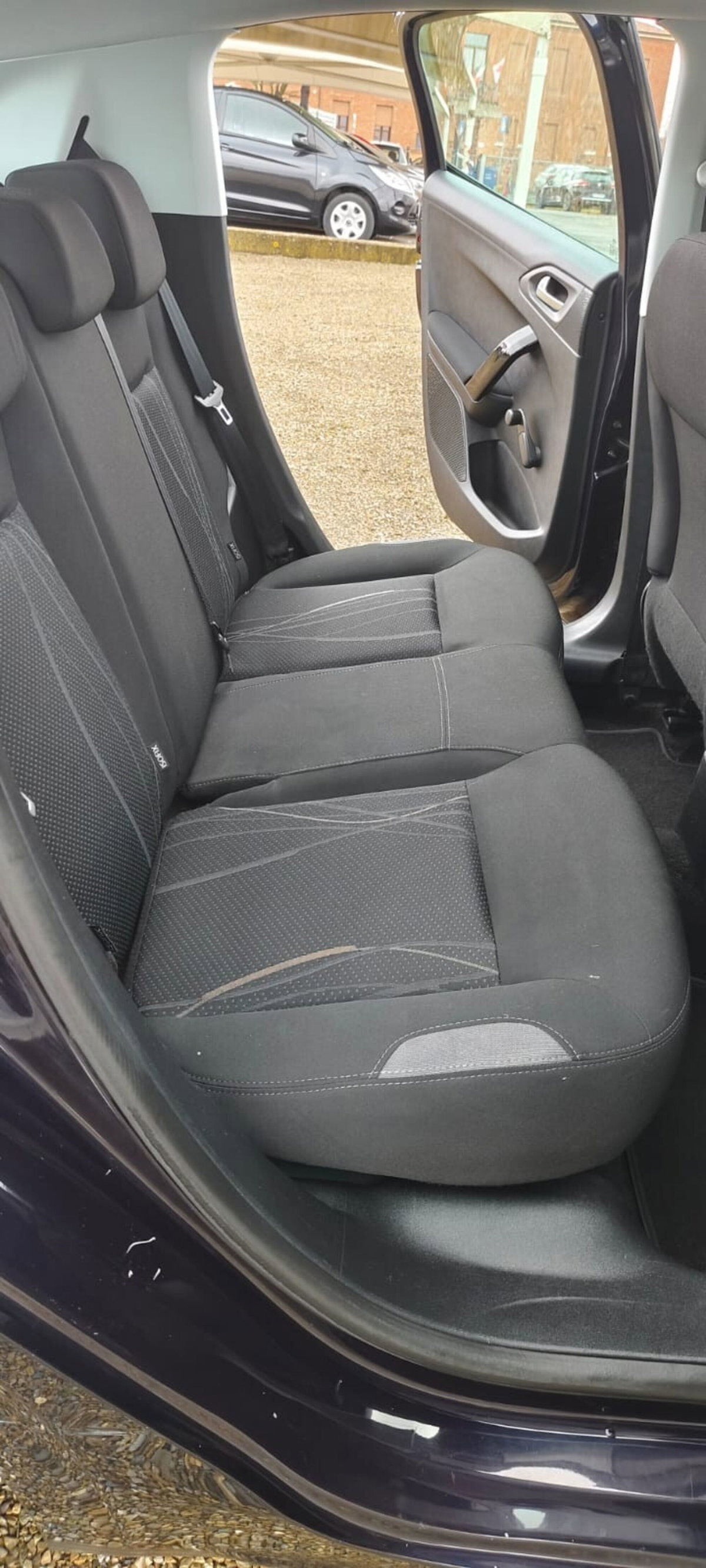 Peugeot 208 VTi 82 CV 5 porte Allure (10)