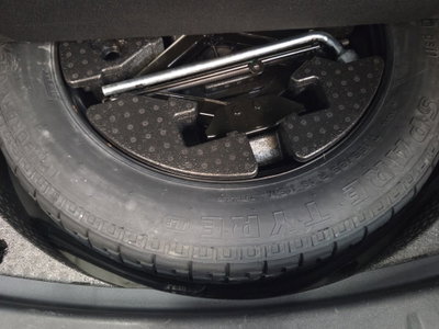 Jaguar E-Pace 1.5 I3 PHEV 300 CV AWD Auto R-Dynamic S (20)
