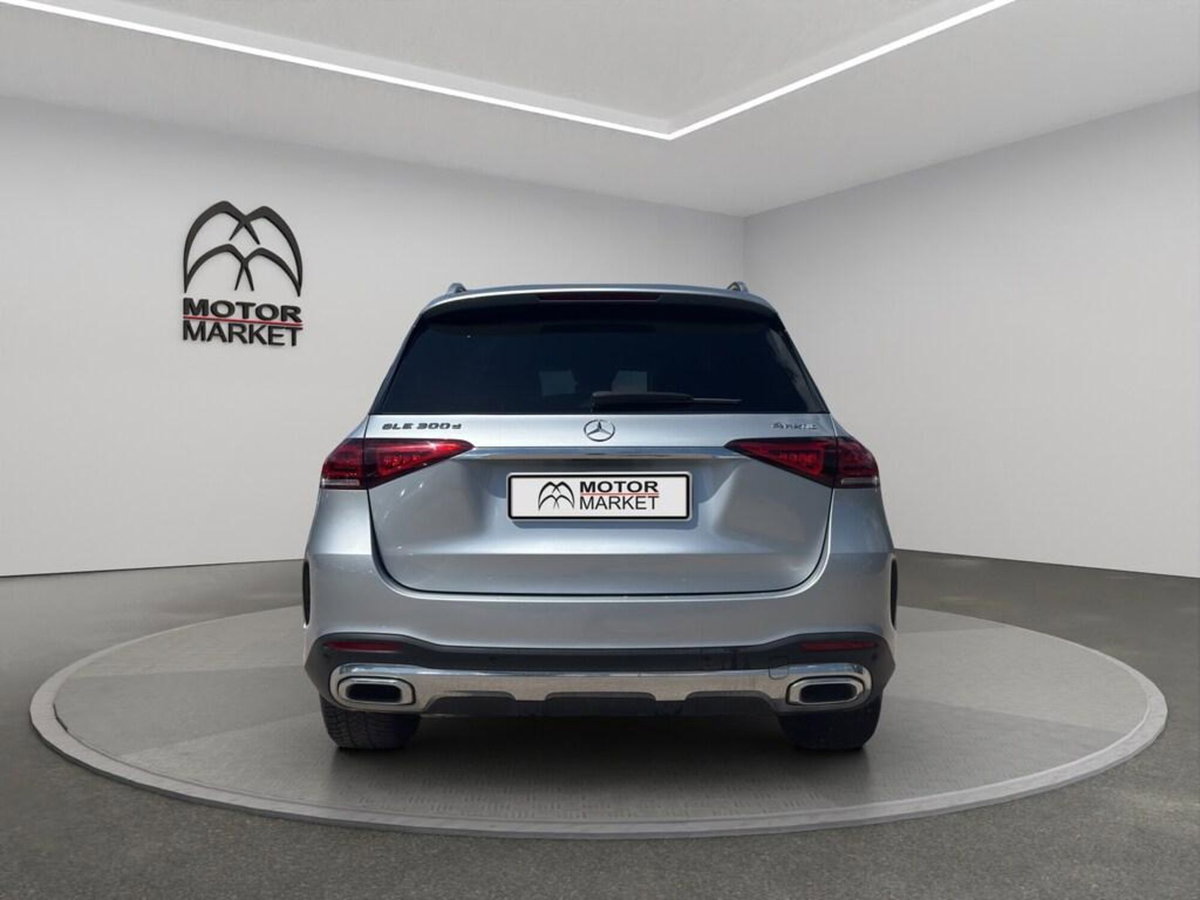 Mercedes-Benz GLE Coupé 300 d 4Matic Mild Hybrid Coupé Premium Plus (6)