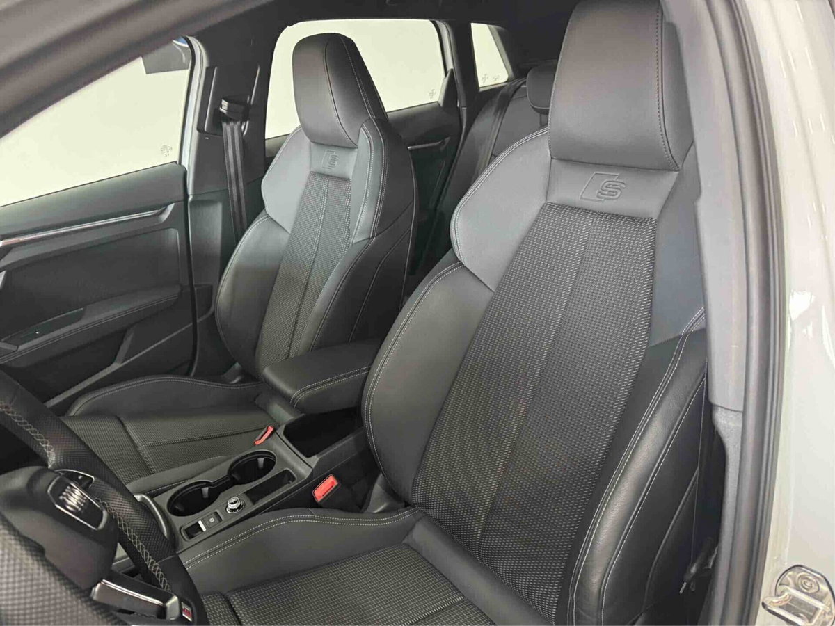 Audi A3 Sportback 35 TDI S tronic S line edition (11)