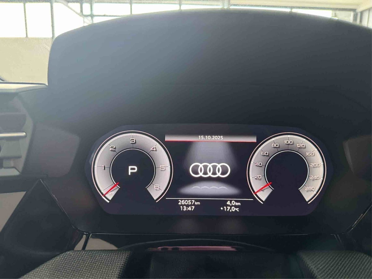 Audi A3 Sportback 35 TDI S tronic S line edition (14)