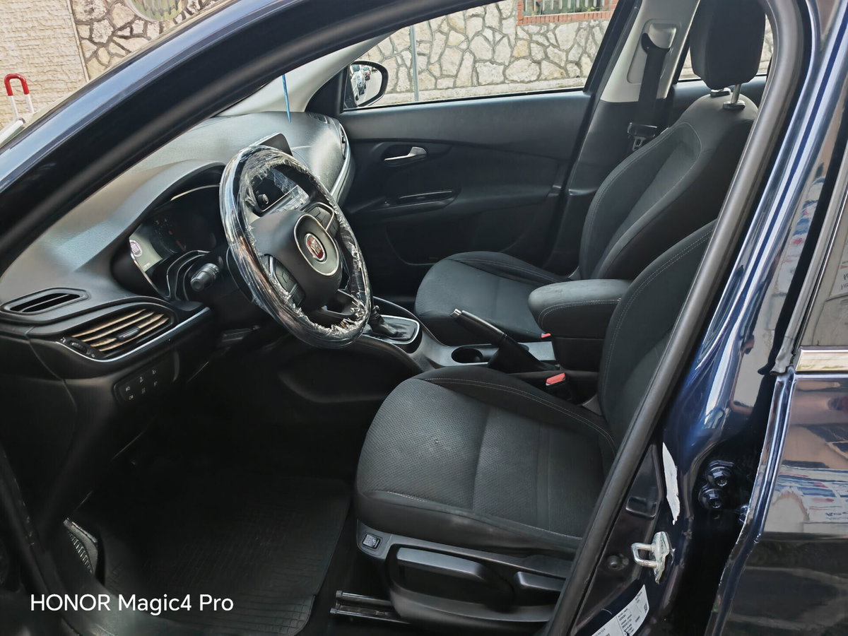 Fiat Tipo Station Wagon Tipo 1.6 Mjt S&S DCT SW Easy (7)