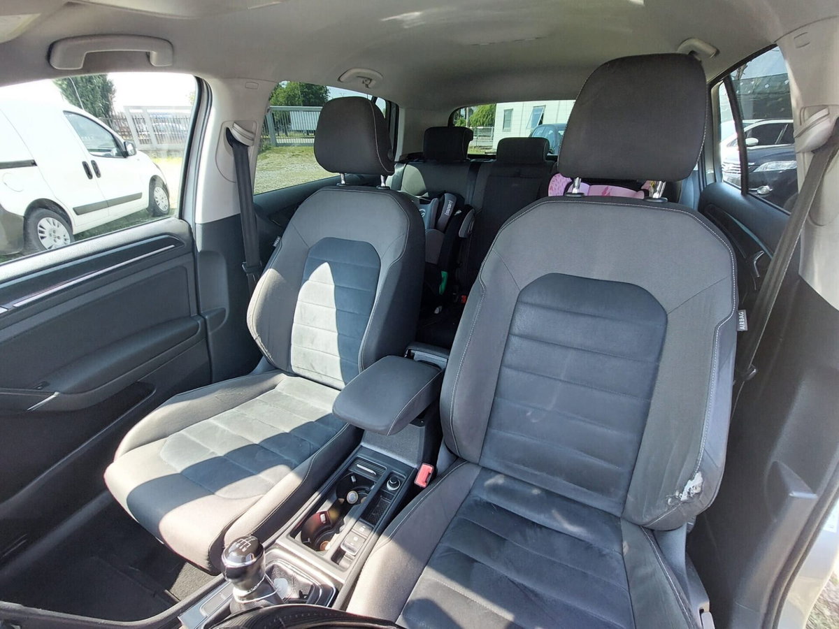 Volkswagen Golf 1.6 TDI 5p. Highline BlueMotion Technology (14)