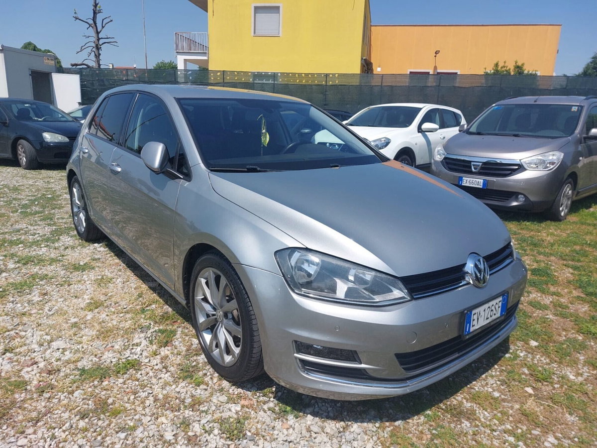 Volkswagen Golf 1.6 TDI 5p. Highline BlueMotion Technology (2)