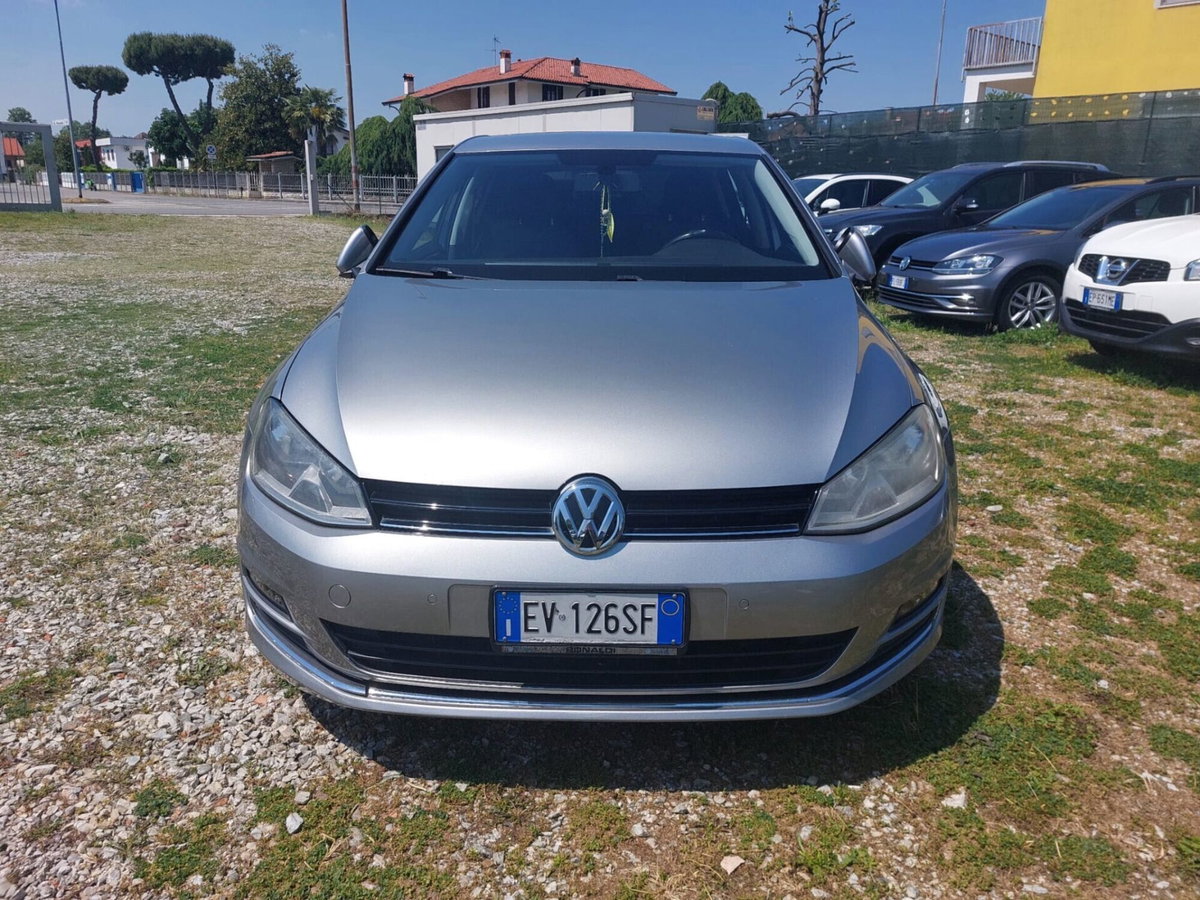 Volkswagen Golf 1.6 TDI 5p. Highline BlueMotion Technology (3)