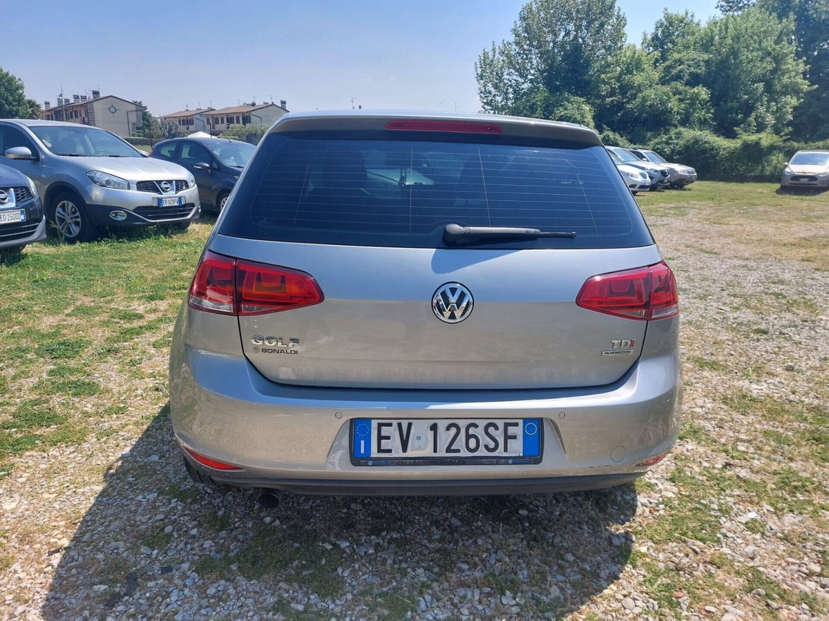 Volkswagen Golf 1.6 TDI 5p. Highline BlueMotion Technology (6)