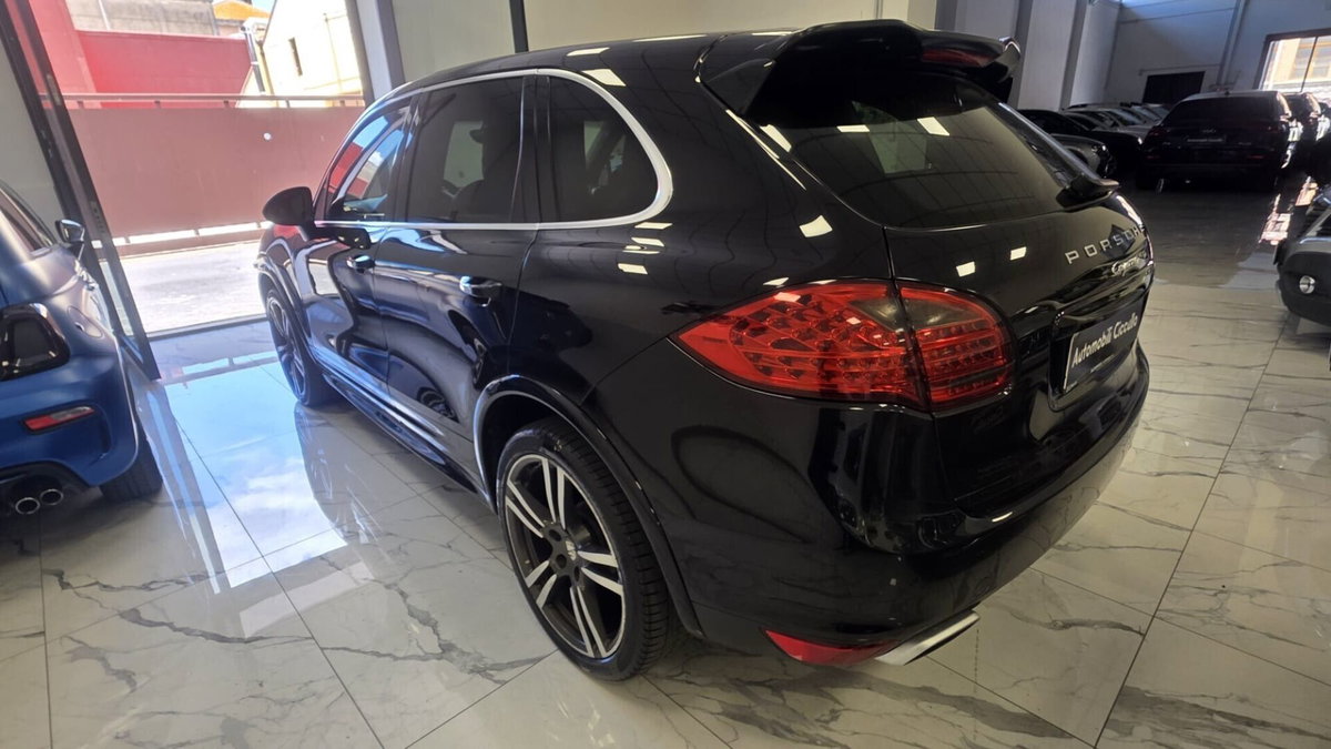Porsche Cayenne 3.0 Diesel (12)