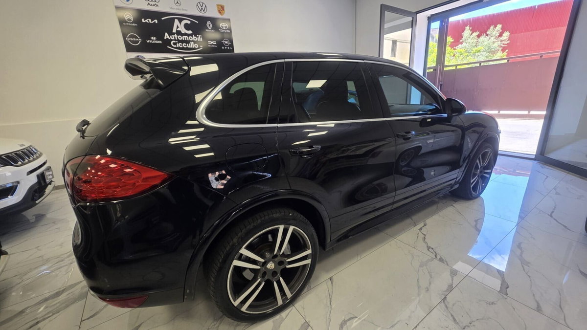 Porsche Cayenne 3.0 Diesel (5)