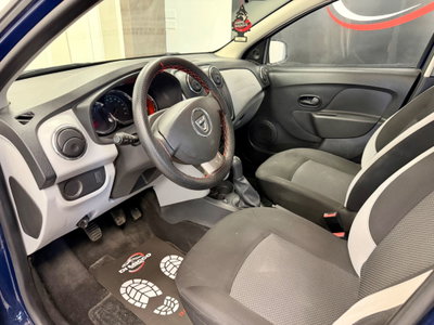 Dacia Sandero 1.2 75CV Lauréate (11)