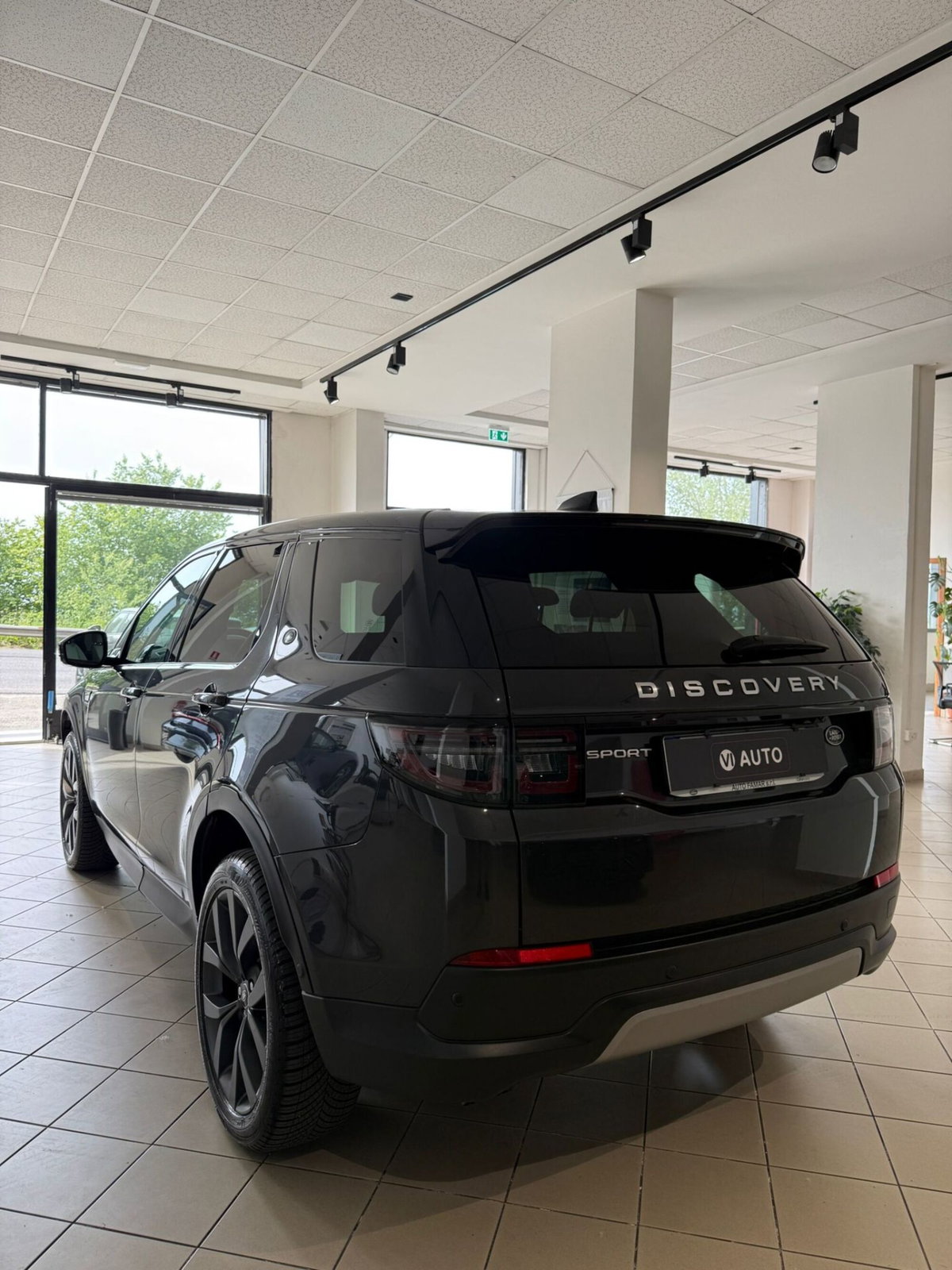 Land Rover Discovery Sport 2.0 TD4 163 CV AWD Auto R-Dynamic SE (5)