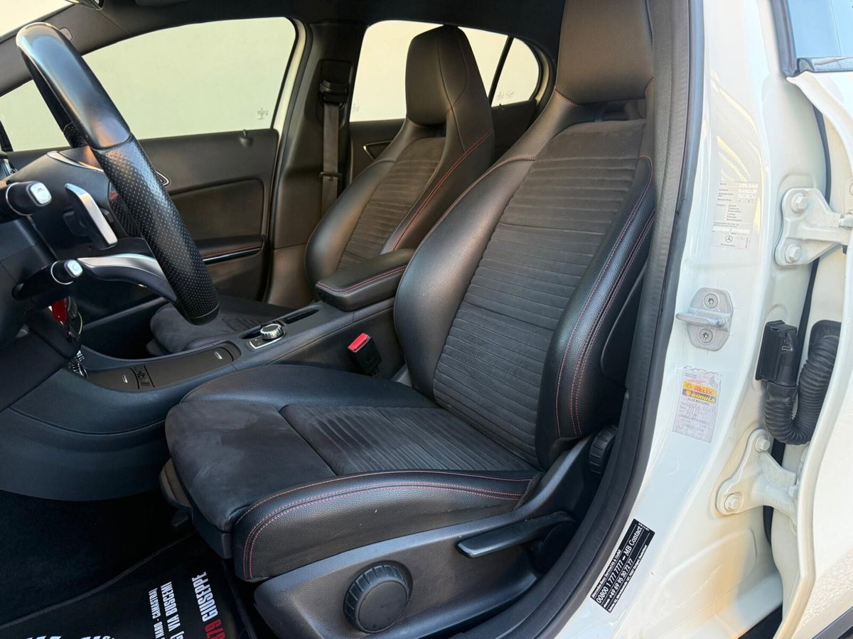 Mercedes-Benz GLA SUV 220 d Automatic Premium (14)
