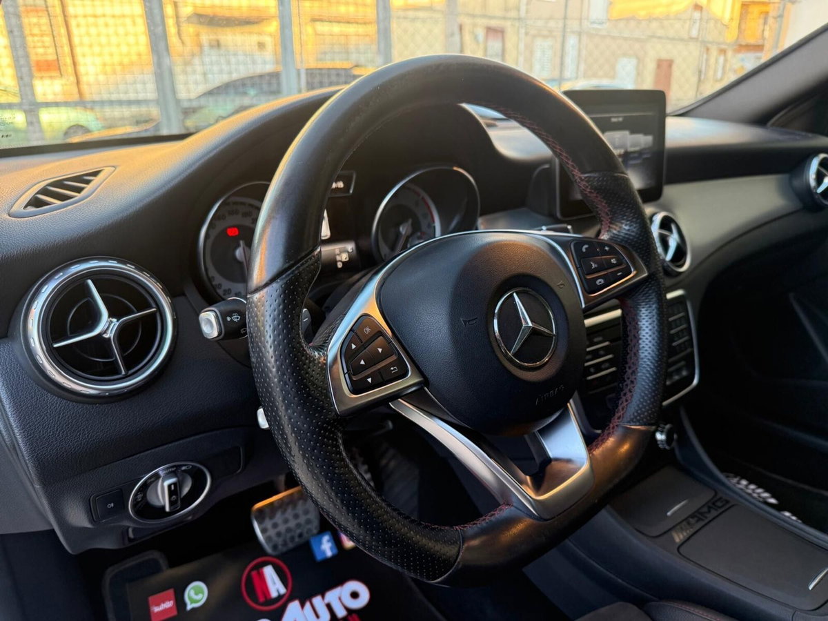 Mercedes-Benz GLA SUV 220 d Automatic Premium (17)