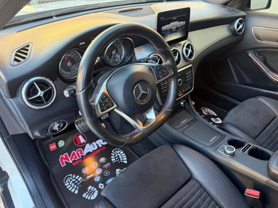 Mercedes-Benz GLA SUV 220 d Automatic Premium (18)