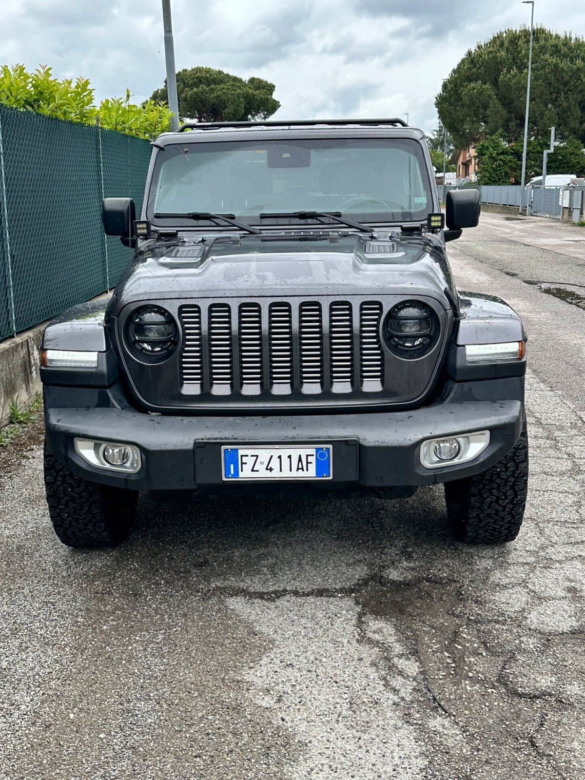 Jeep Wrangler Unlimited 2.2 Mjt II Sahara (3)