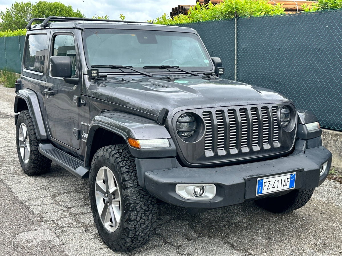 Jeep Wrangler Unlimited 2.2 Mjt II Sahara (6)