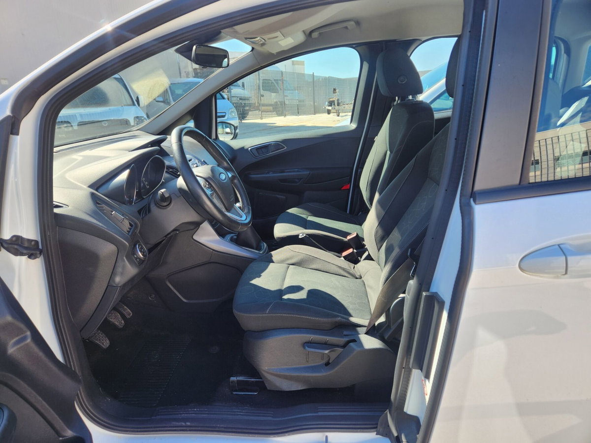 Ford B-Max B-Max 1.5 TDCi 75 CV Titanium (5)