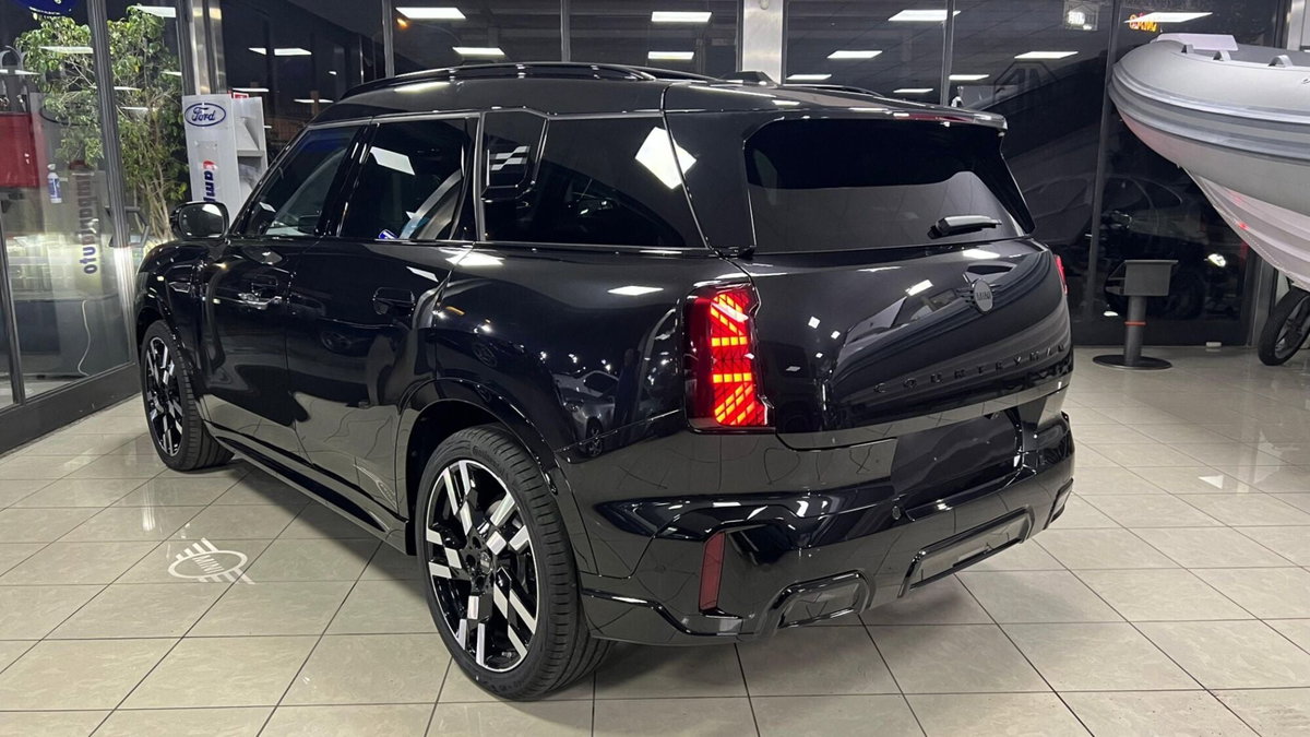MINI Mini Countryman 2.0 Cooper D JCW Countryman (6)