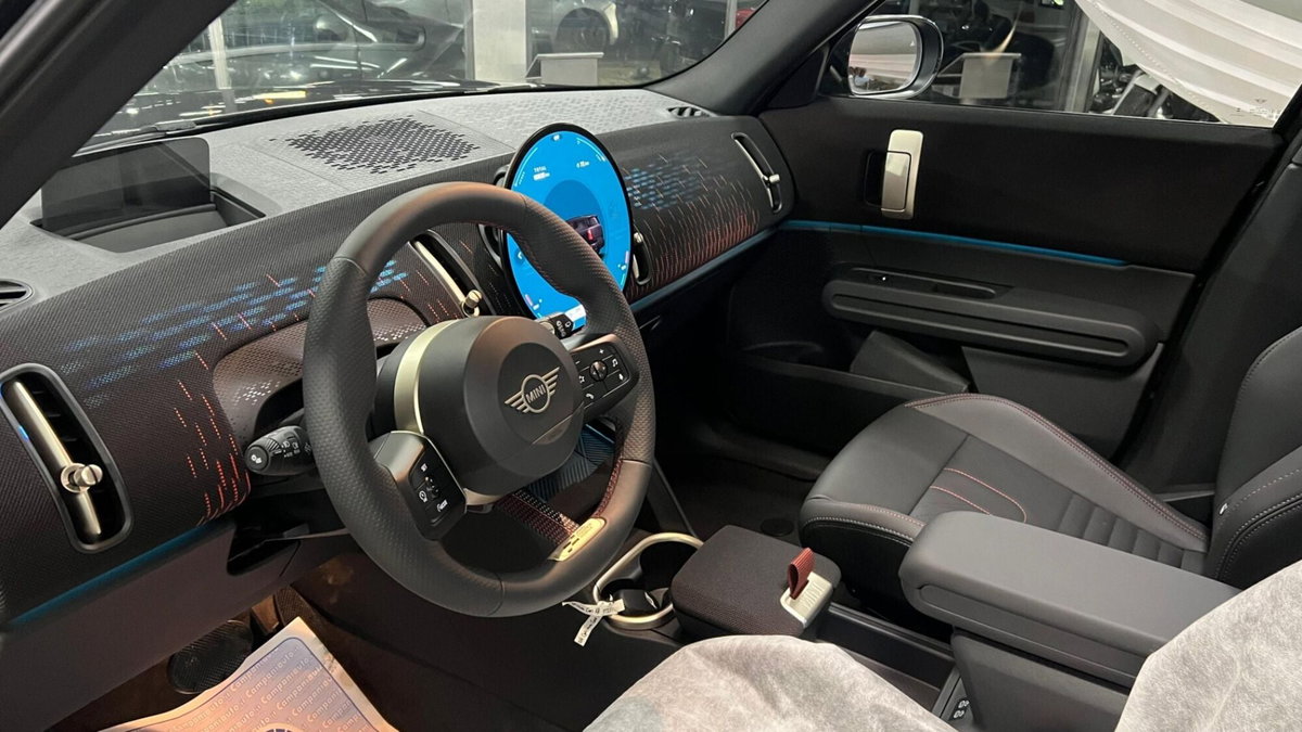 MINI Mini Countryman 2.0 Cooper D JCW Countryman (8)