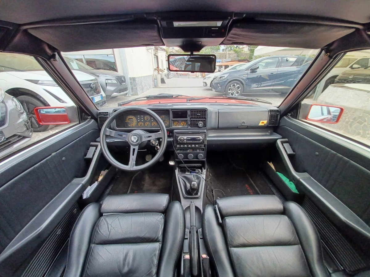 Lancia Delta turbo 16V HF integrale (11)