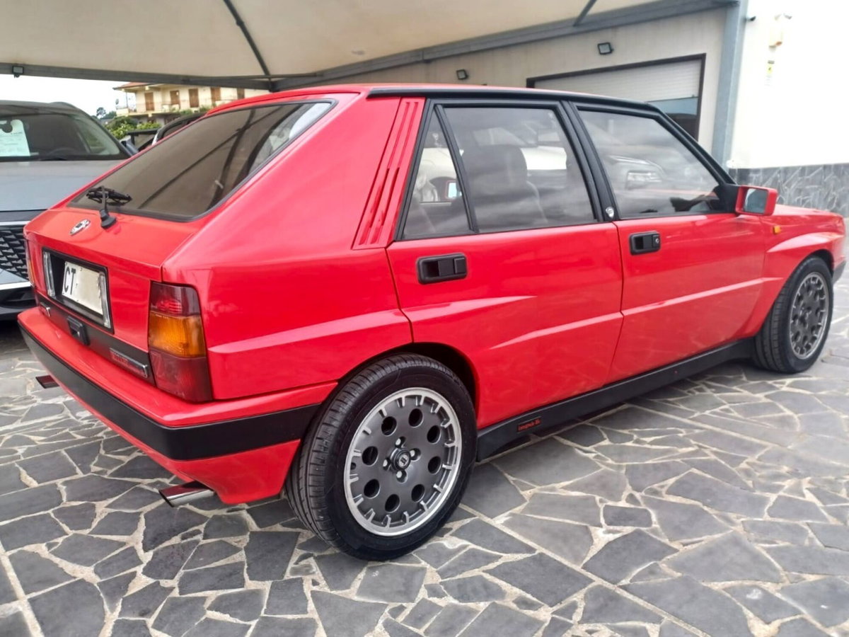 Lancia Delta turbo 16V HF integrale (5)