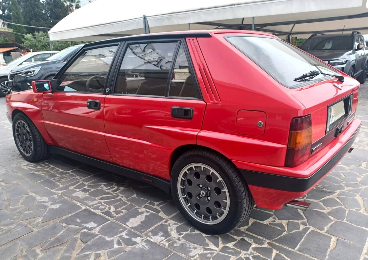 Lancia Delta turbo 16V HF integrale (7)