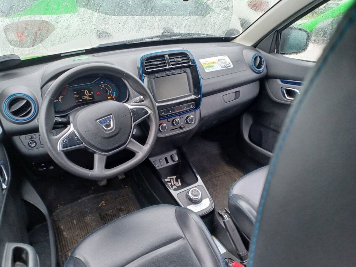 Dacia Spring Comfort Plus Electric 45 (3)