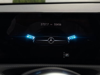 Mercedes-Benz Classe A 200 d Automatic Premium (10)