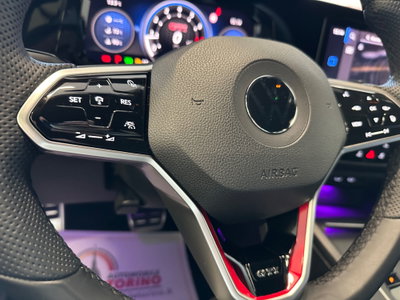 Volkswagen Golf 2.0 TSI GTI DSG (17)