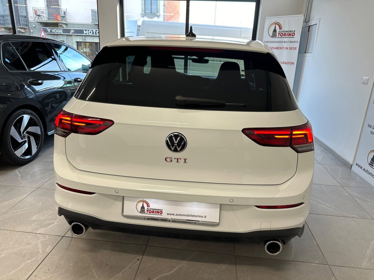 Volkswagen Golf 2.0 TSI GTI DSG (5)