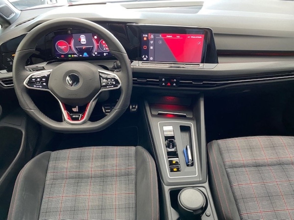 Volkswagen Golf 2.0 TSI GTI DSG (12)