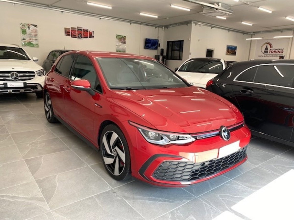 Volkswagen Golf 2.0 TSI GTI DSG (3)