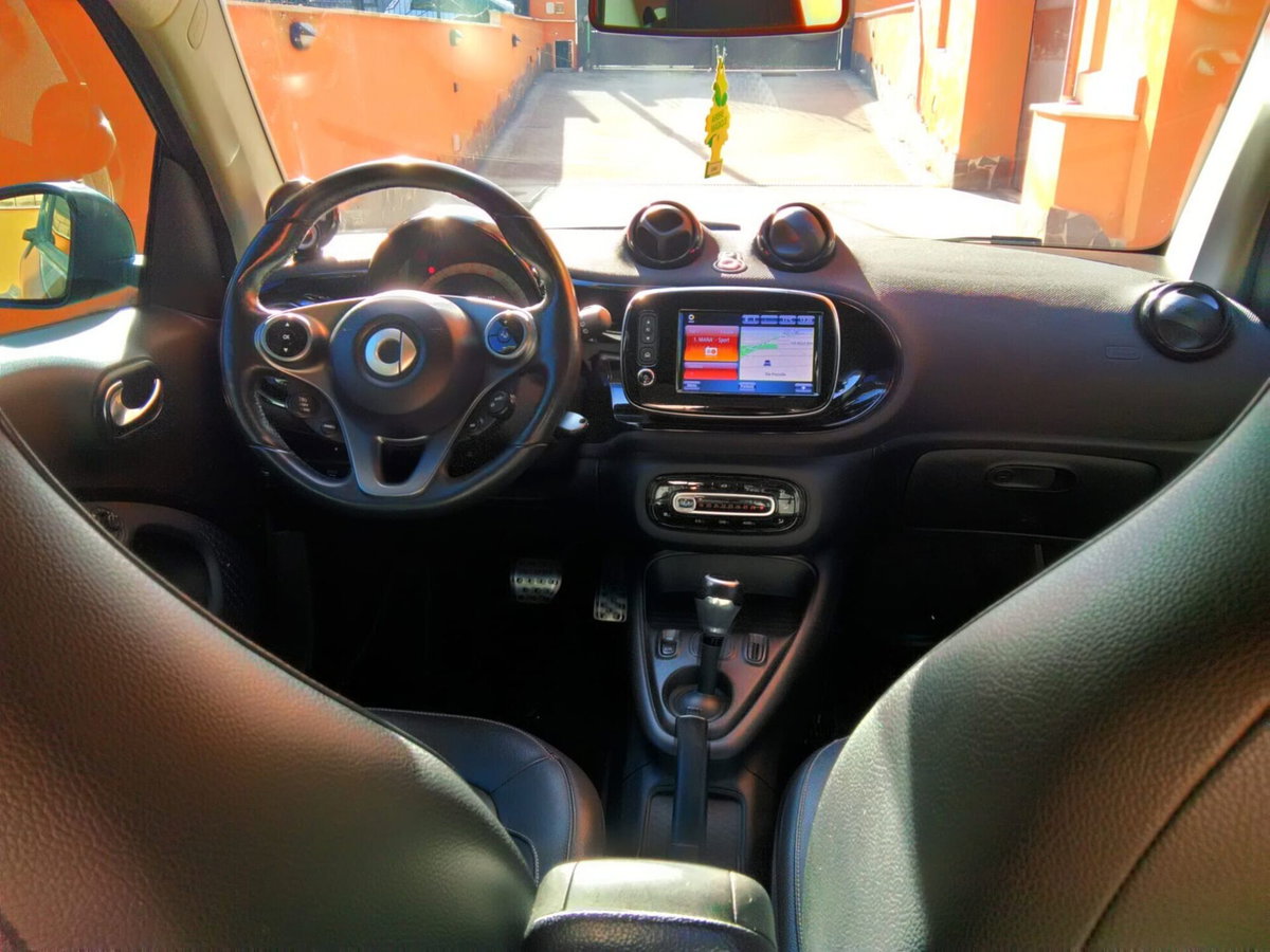 smart Fortwo eq racingrey 22kW (6)
