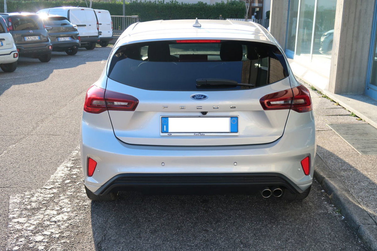 Ford Focus 1.5 EcoBlue 115 CV automatico 5p. ST-Line Style (6)