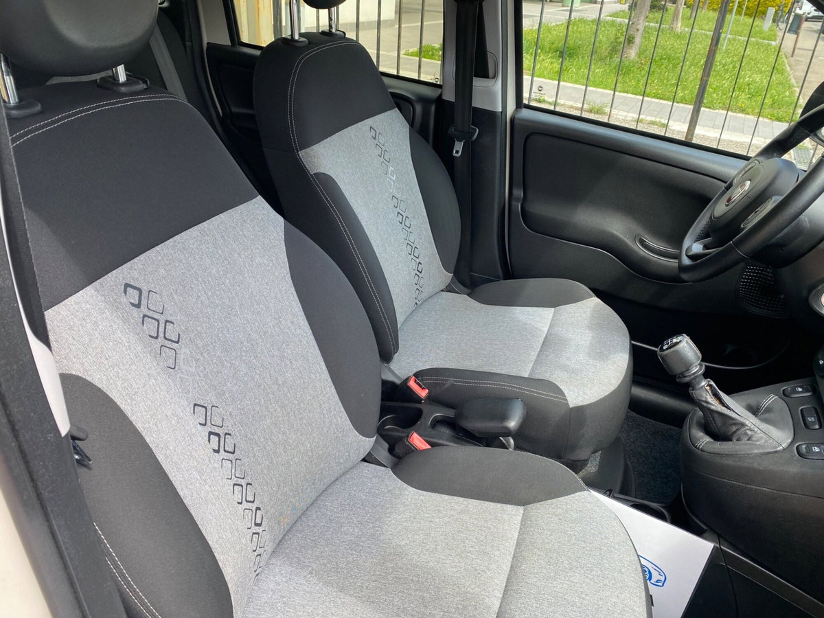 Fiat Panda 0.9 TwinAir Turbo Natural Power Lounge (10)