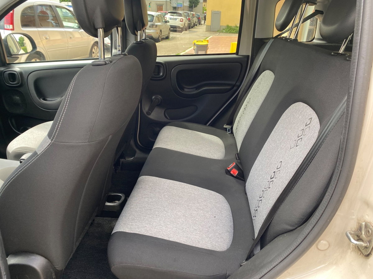 Fiat Panda 0.9 TwinAir Turbo Natural Power Lounge (11)