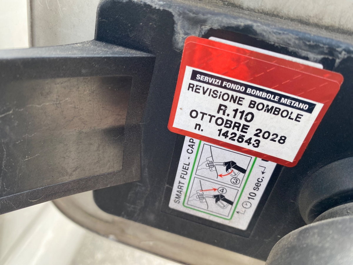 Fiat Panda 0.9 TwinAir Turbo Natural Power Lounge (13)