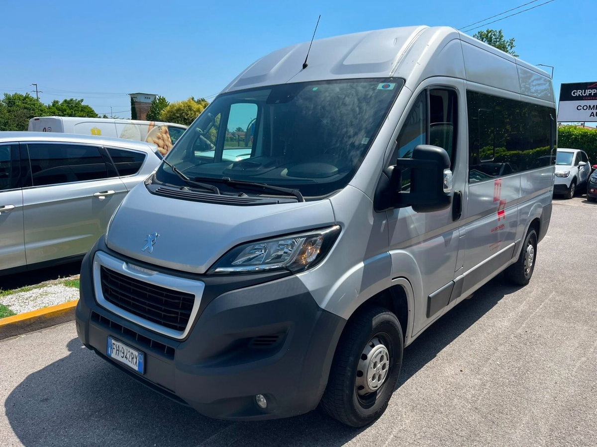 Peugeot Boxer Furgone 330 2.0 BlueHDi/130CV FAP PC-TN Combi Premium