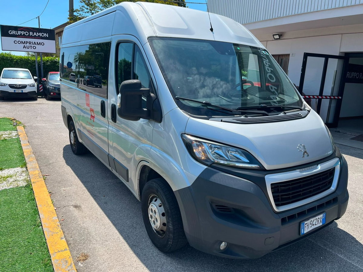 Peugeot Boxer Furgone 330 2.0 BlueHDi/130CV FAP PC-TN Combi Premium (3)