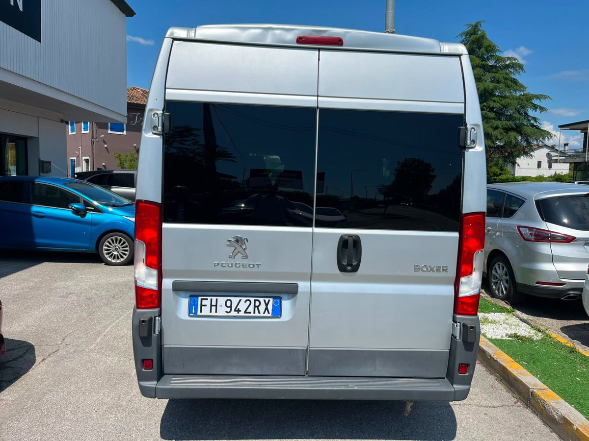 Peugeot Boxer Furgone 330 2.0 BlueHDi/130CV FAP PC-TN Combi Premium (6)