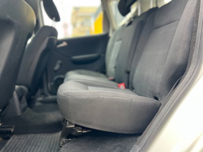 Mercedes-Benz Classe A 180 CDI Elegance (7)