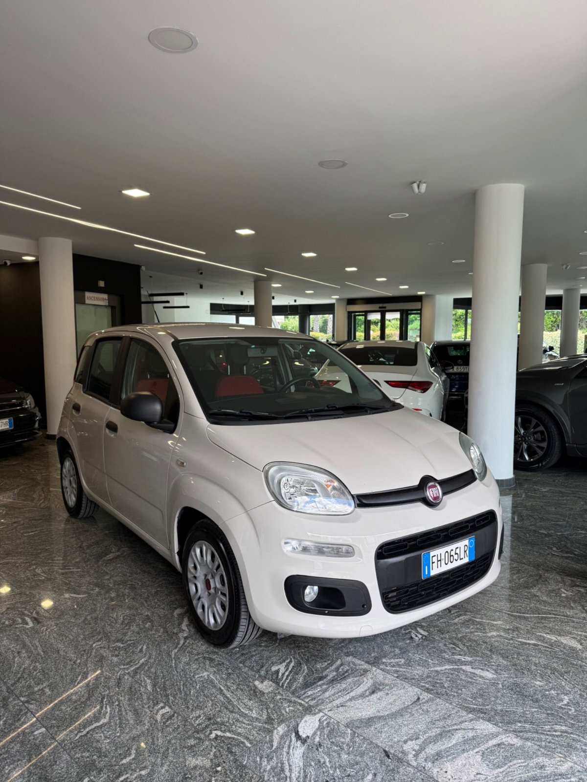 Fiat Panda 1.3 MJT 95 CV S&S Lounge (8)